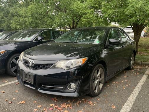 2012 Toyota Camry SE Limited Edition