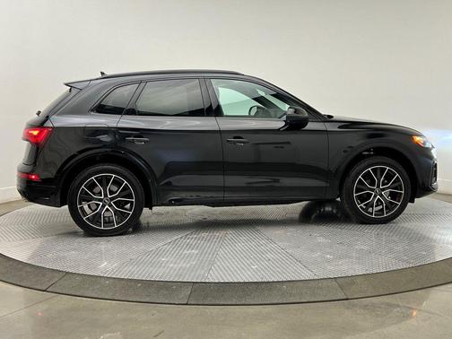 2023 Audi SQ5 3.0T Premium Plus
