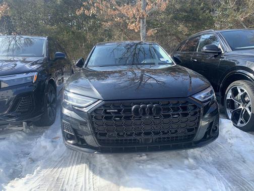 2023 Audi A8 L 55 TFSI quattro Tiptronic