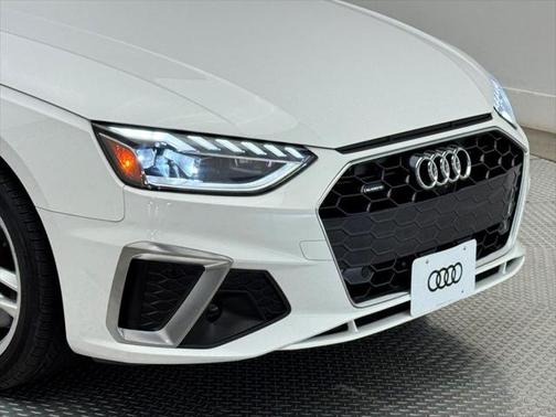 2021 Audi A4 45 S line Premium Plus