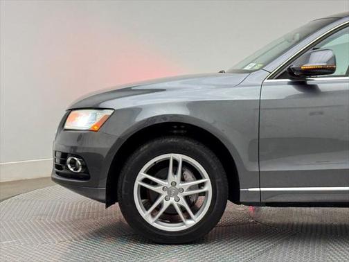 2017 Audi Q5 2.0T Premium