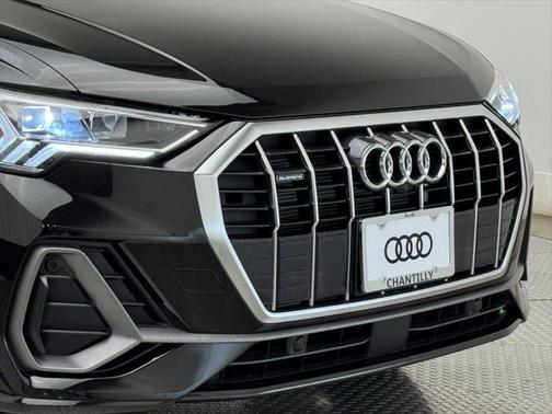 2025 Audi Q3 45 S line Premium Plus