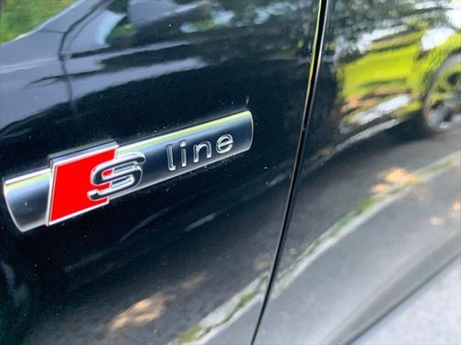 2025 Audi Q3 45 S line Premium Plus