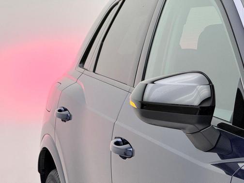 2025 Audi Q3 45 S line Premium Plus