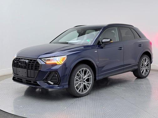 2025 Audi Q3 45 S line Premium Plus