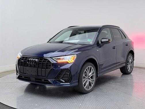 2025 Audi Q3 45 S line Premium Plus