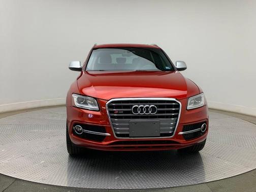 Photo 2 of 41 of 2014 Audi SQ5 3.0T Prestige quattro