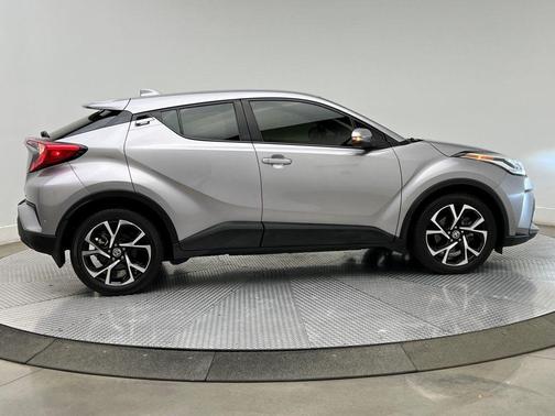 2020 Toyota C-HR XLE