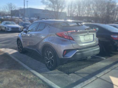 2020 Toyota C-HR XLE