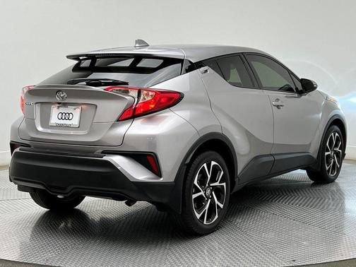 2020 Toyota C-HR XLE