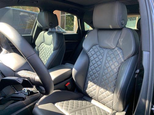 2022 Audi SQ5 3.0T Prestige