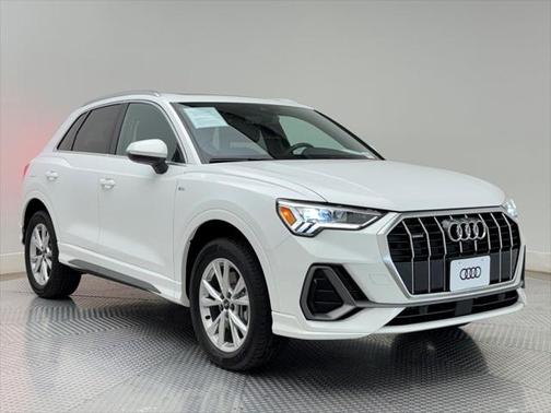 2024 Audi Q3 45 S line Premium Plus