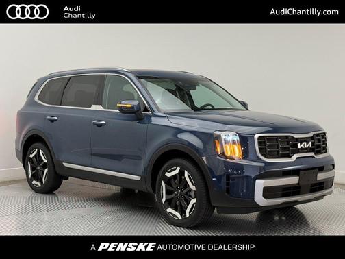 2023 Kia Telluride S