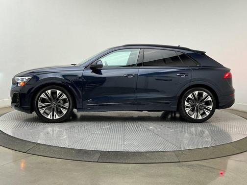 2025 Audi Q8 55 Premium Plus