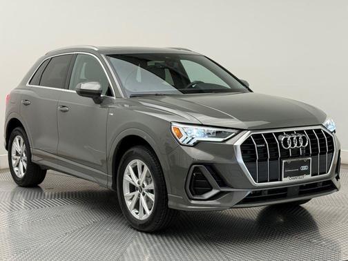 2025 Audi Q3 45 S line Premium Plus