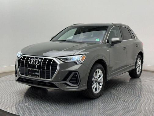 2025 Audi Q3 45 S line Premium Plus