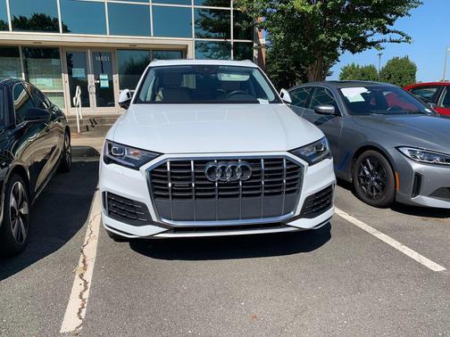 2021 Audi Q7 45 Premium