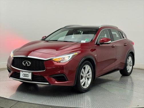 2019 INFINITI QX30 LUXE
