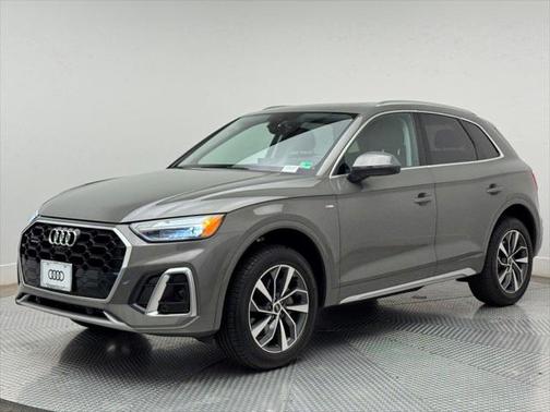2024 Audi Q5 45 S line Premium Plus