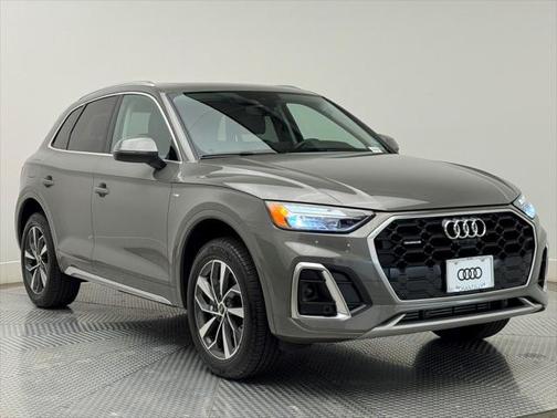 2024 Audi Q5 45 S line Premium Plus