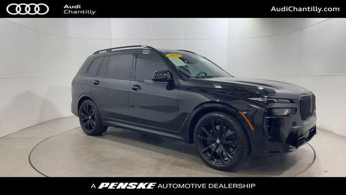 2025 BMW X7 M60i