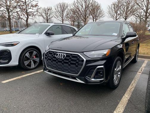2023 Audi Q5 45 S line Premium Plus