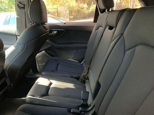 2026 Audi Q7 55 Prestige