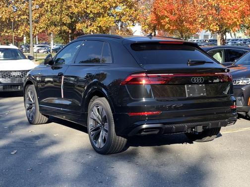 2026 Audi Q8 55 Premium Plus