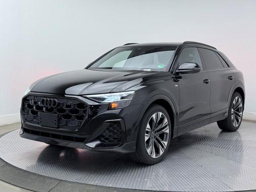 2026 Audi Q8 55 Premium Plus