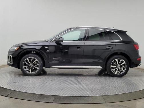2023 Audi Q5 45 S line Premium