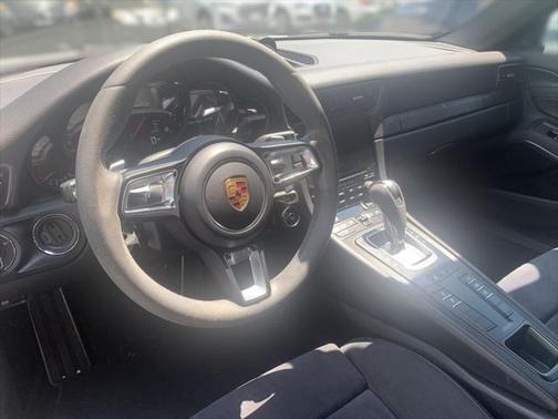 2019 Porsche 911 Carrera S