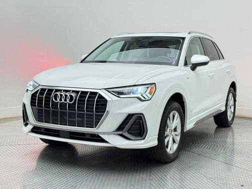 2025 Audi Q3 45 S line Premium Plus