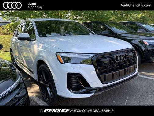2025 Audi Q7 55 Premium Plus