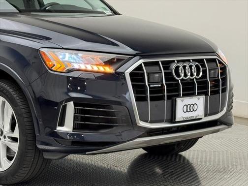 2024 Audi Q7 55 Premium Plus