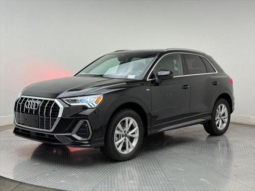 2025 Audi Q3 45 S line Premium Plus