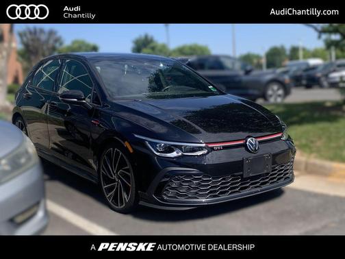Deep Black 2023 Volkswagen Golf GTI 1.4T TSI