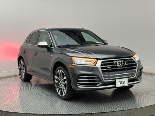 2018 Audi SQ5 3.0T Premium Plus