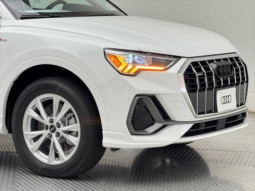 2025 Audi Q3 45 S line Premium Plus