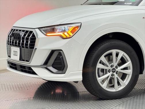 2025 Audi Q3 45 S line Premium Plus