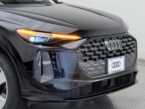 2025 Audi Q5 Premium Plus TFSI quattro S tronic