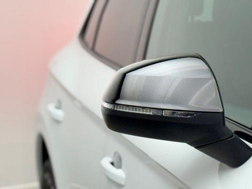 2020 Audi SQ5 3.0T Premium Plus