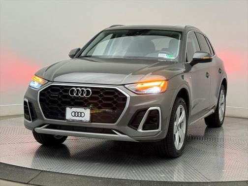 2025 Audi Q5 45 S line Premium Plus