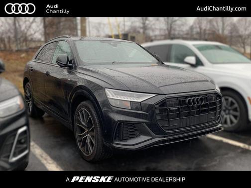 2023 Audi Q8 55 Premium Plus