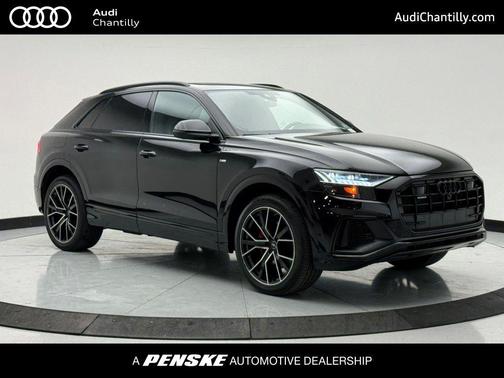 2023 Audi Q8 55 Premium Plus