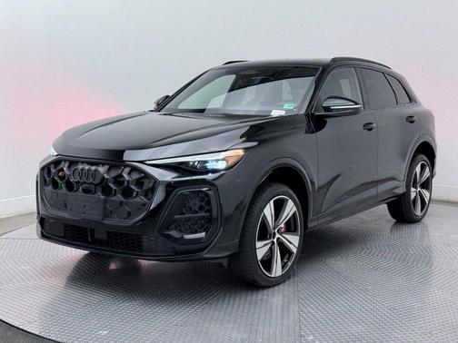 2025 Audi SQ5 3.0T Premium Plus