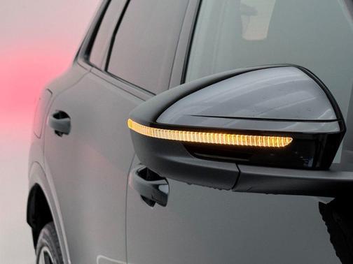 2025 Audi SQ5 3.0T Premium Plus