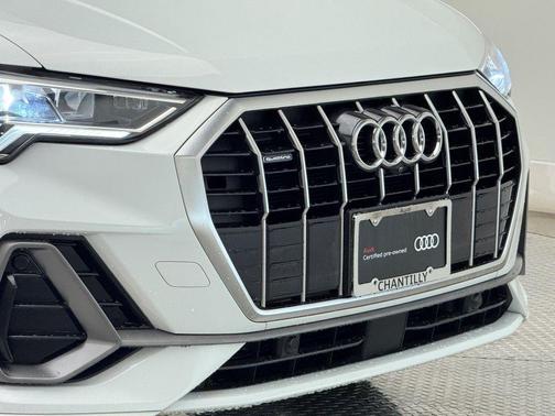 2022 Audi Q3 45 S line Premium Plus