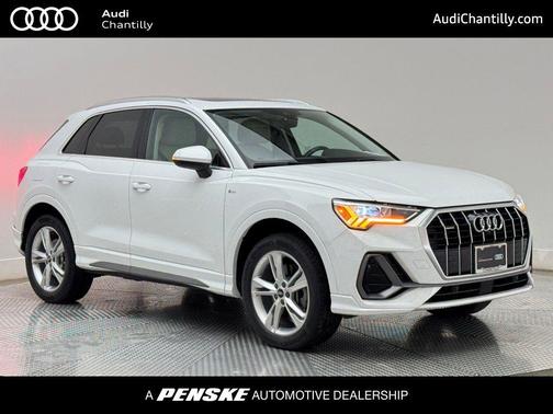 2022 Audi Q3 45 S line Premium Plus
