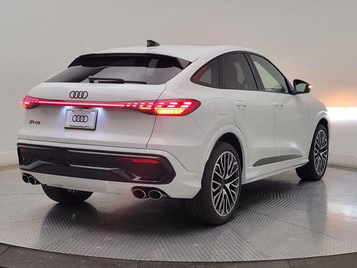 2026 Audi SQ5 3.0T Premium Plus