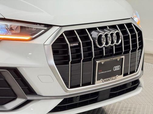 2025 Audi Q3 45 S line Premium Plus